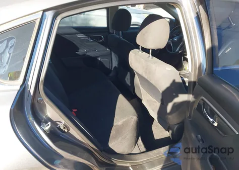 2014 Nissan Altima 2.5 S из США, поврежденный, VIN 1N4AL3AP8EN212671